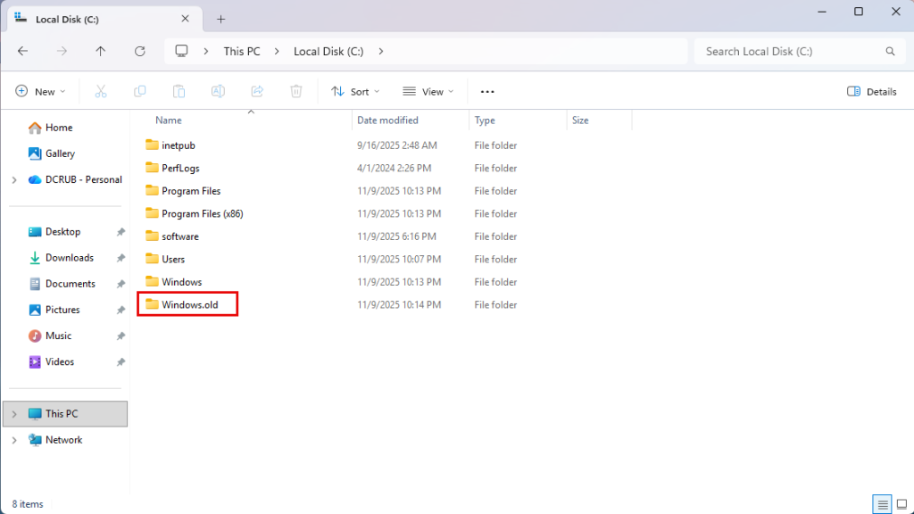ภาพแสดงโฟลเดอร์ Windows.old ที่เก็บอยู่ในไดรฟ์ C