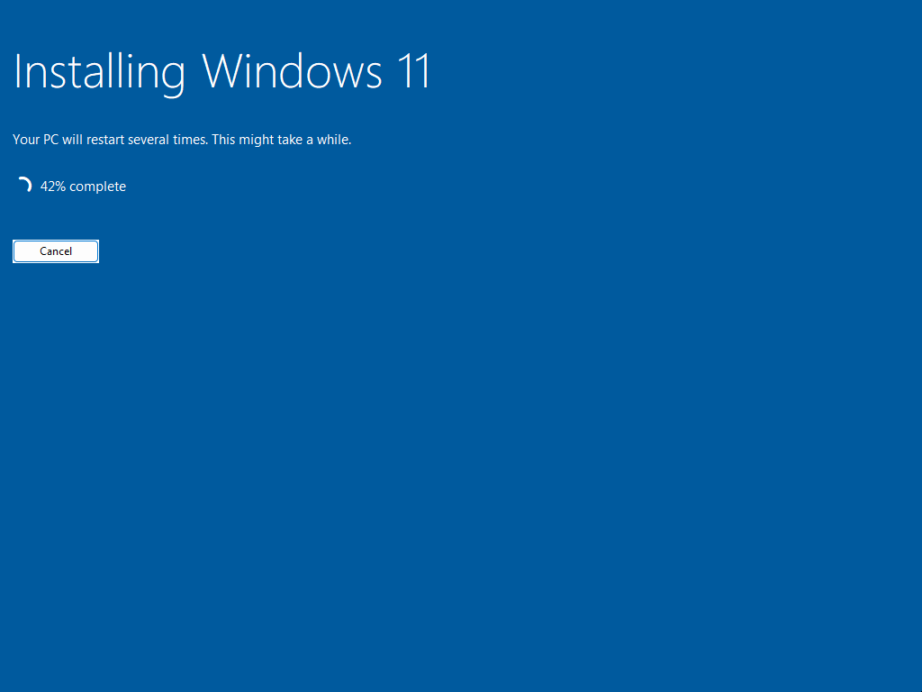 ภาพหน้าจอแสดงความคืบหน้าการติดตั้ง Windows